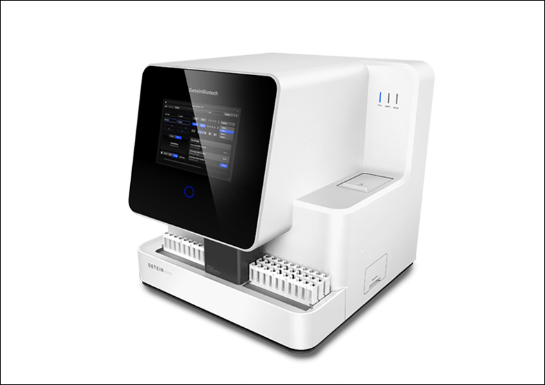 Automatic chemiluminescence immunoanalyzer